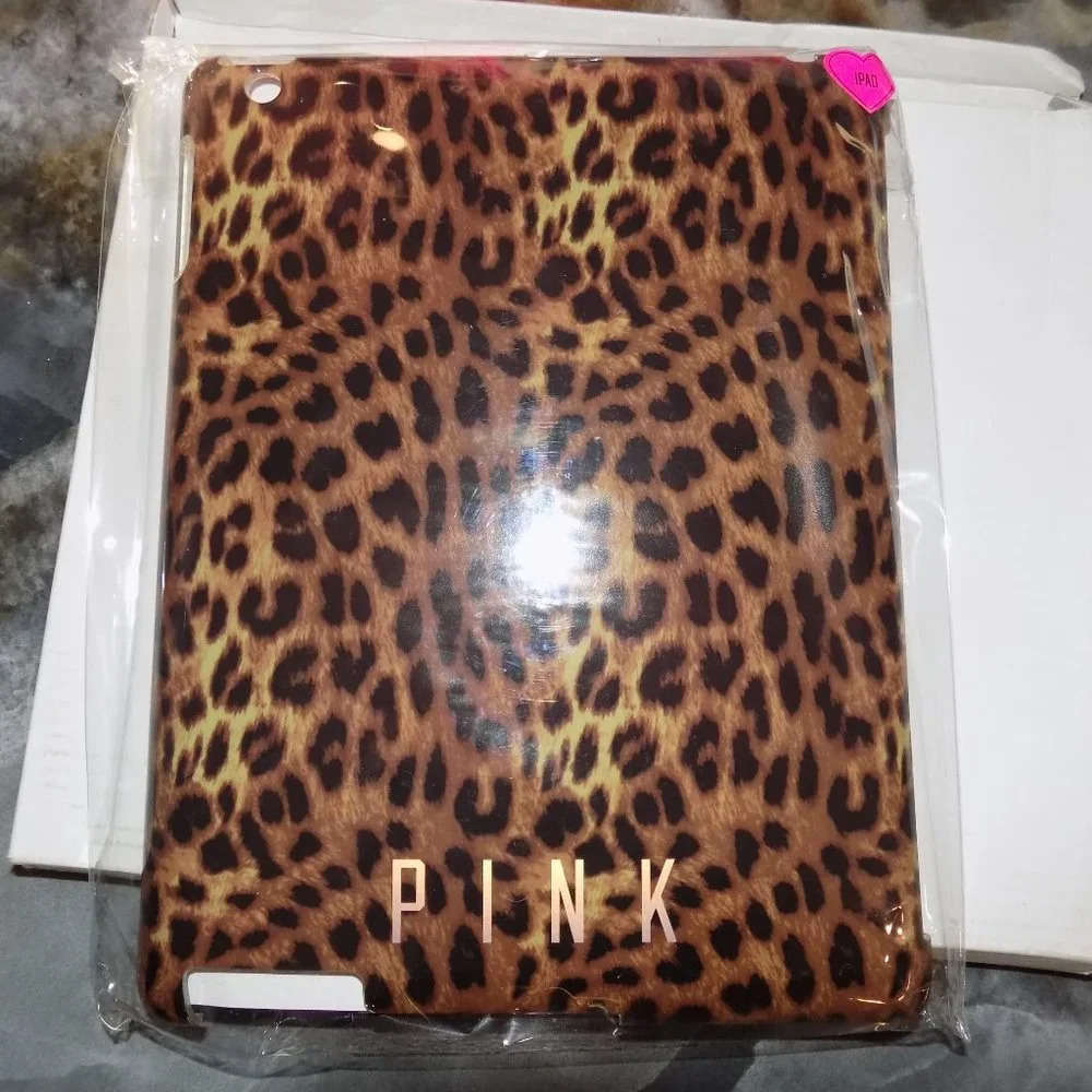 Victoria's Secret VS HARD Natural Leopard Case Sleeve Cover For iPad 3 NEW
